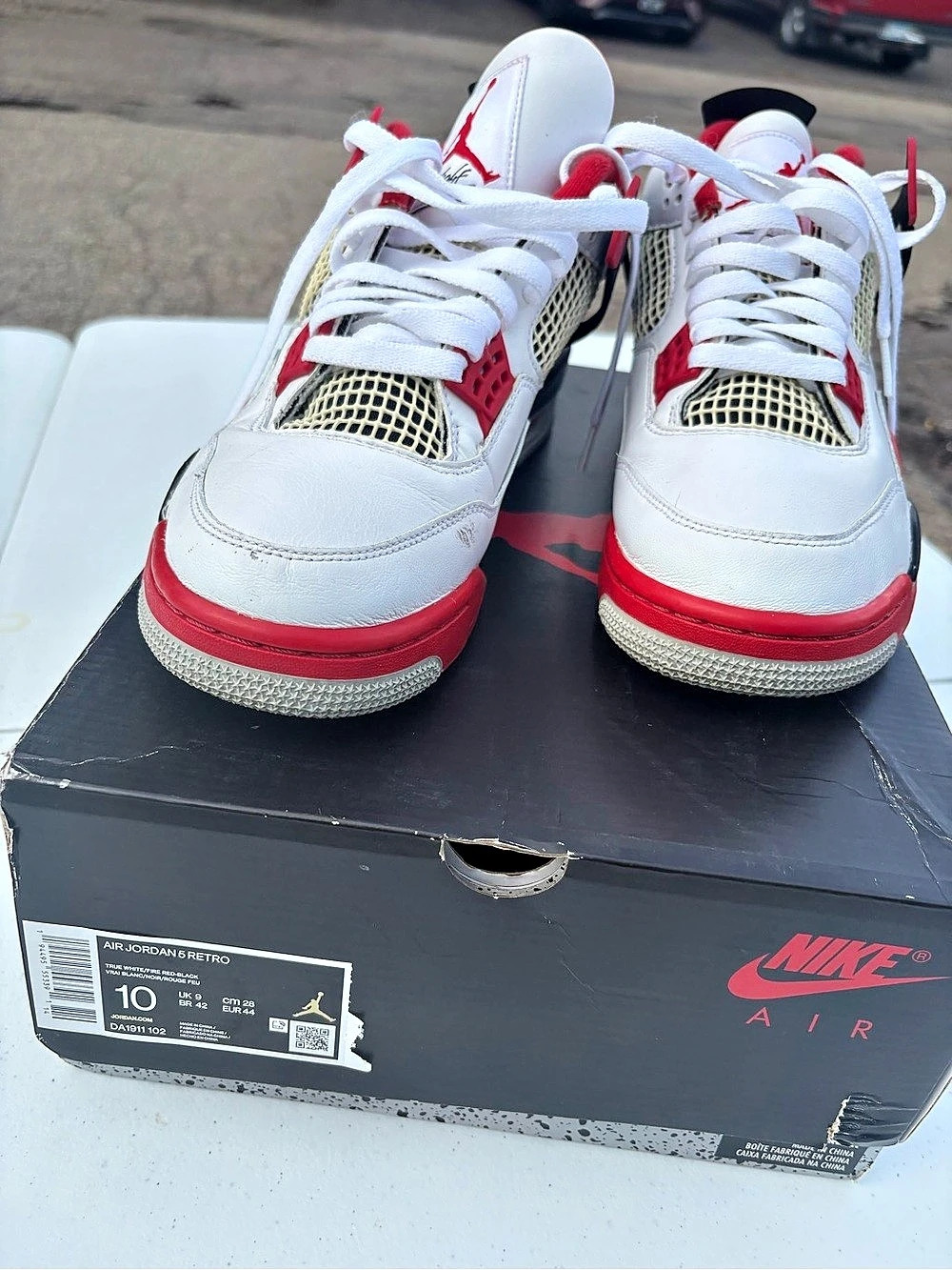 Nike Air Jordan 4 Retro Sneakers White & Red US 10